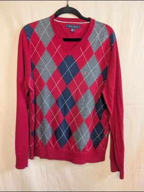 Tommy Hilfiger Red Argyle V-Neck Sweater with Navy and Gray Diamonds